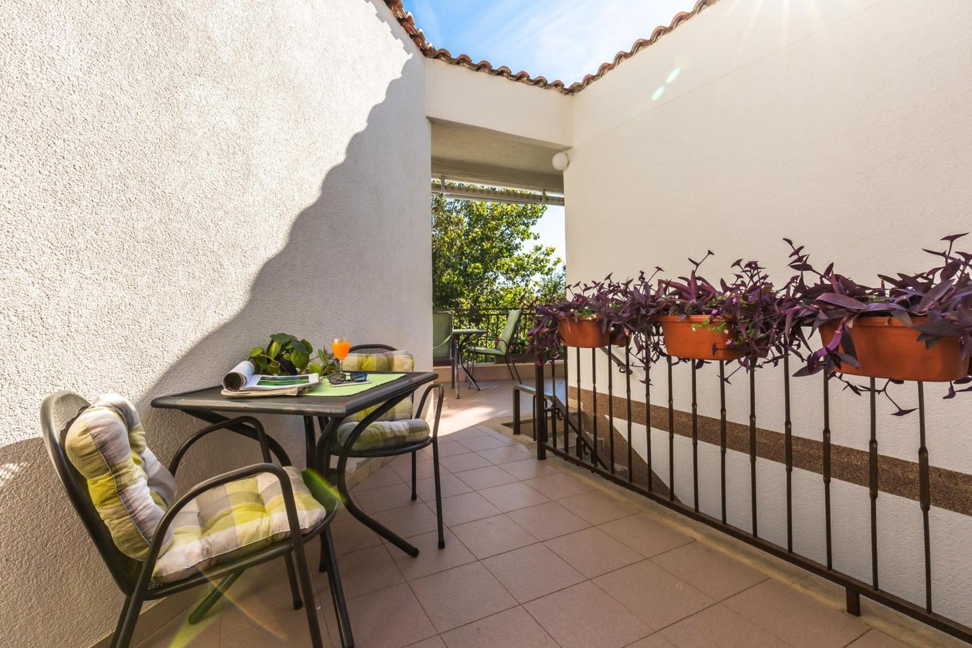 Apartmani Lovrenco Krvavica Εξωτερικό φωτογραφία